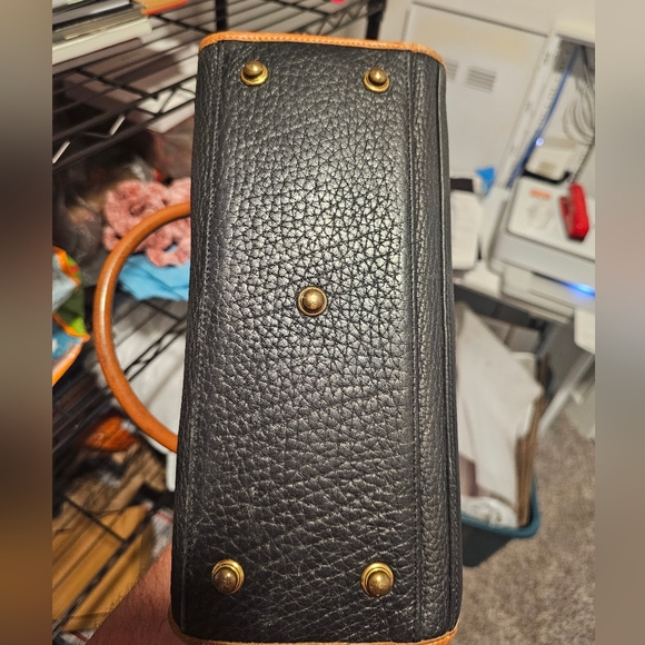 Dooney and Bourke "Whispers of Lace" Black All Weather Leather Shoulder/Hand Bag - Picture 2 of 16